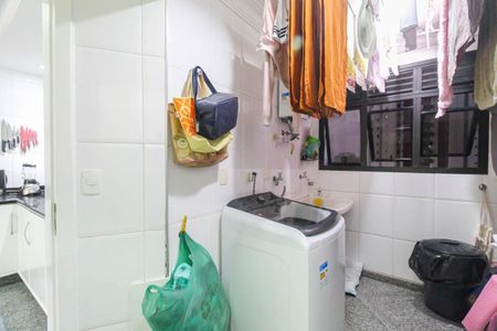 Apartamento à venda com 240m², 4 quartos e 4 vagasÁrea de Serviço