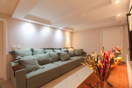 Apartamento à venda com 240m², 4 quartos e 4 vagasSala de TV
