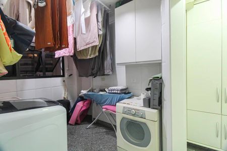 Apartamento à venda com 240m², 4 quartos e 4 vagasÁrea de Serviço