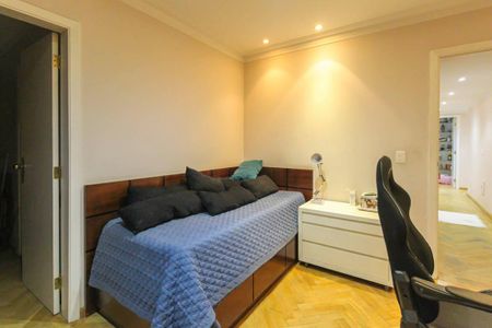 Apartamento à venda com 240m², 4 quartos e 4 vagasSuíte 4