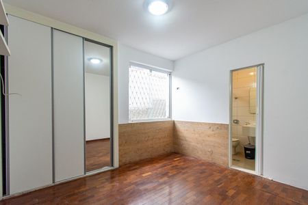 Apartamento para alugar com 140m², 2 quartos e 1 vaga Apartamento para alugar com 140m², 2 quartos e 1 vagaSuíte