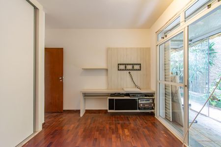 Apartamento para alugar com 140m², 2 quartos e 1 vaga Apartamento para alugar com 140m², 2 quartos e 1 vagaQuarto