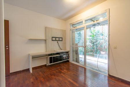 Apartamento para alugar com 140m², 2 quartos e 1 vaga Apartamento para alugar com 140m², 2 quartos e 1 vagaQuarto