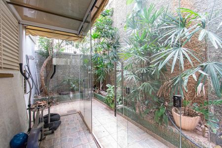 Apartamento para alugar com 140m², 2 quartos e 1 vaga Apartamento para alugar com 140m², 2 quartos e 1 vagaÁrea Externa