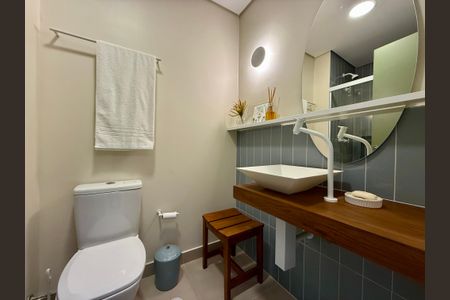 Studio à venda com 30m², 0 quarto e sem vaga Studio à venda com 30m², 0 quarto e sem vagaBanheiro Social