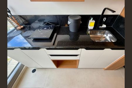 Studio à venda com 30m², 0 quarto e sem vaga Studio à venda com 30m², 0 quarto e sem vagaCozinha