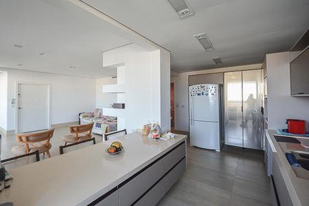 Apartamento à venda com 215m², 3 quartos e 4 vagasCozinha