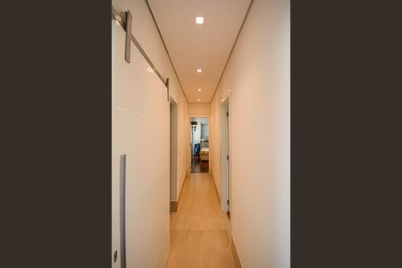 Apartamento à venda com 215m², 3 quartos e 4 vagasCorredor