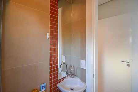 Apartamento à venda com 215m², 3 quartos e 4 vagasBanheiro de serviço