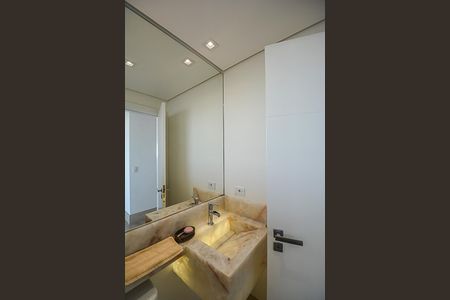 Apartamento à venda com 215m², 3 quartos e 4 vagasLavabo