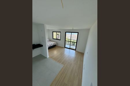 Apartamento à venda com 30m², 1 quarto e 1 vaga Apartamento à venda com 30m², 1 quarto e 1 vagaStudio