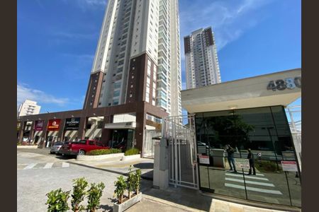 Apartamento à venda com 65m², 2 quartos e 1 vaga Apartamento à venda com 65m², 2 quartos e 1 vagaFachada