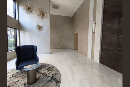 Apartamento à venda com 258m², 3 quartos e 2 vagas Apartamento à venda com 258m², 3 quartos e 2 vagasHall