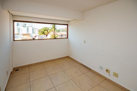Apartamento para alugar com 80m², 2 quartos e 2 vagasSala