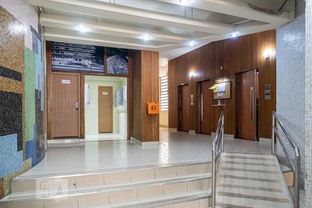 Studio à venda com 30m², 0 quarto e sem vaga Studio à venda com 30m², 0 quarto e sem vagaHall Elevador