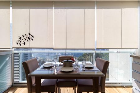 Apartamento para alugar com 35m², 1 quarto e 1 vaga Apartamento para alugar com 35m², 1 quarto e 1 vagaVaranda da Sala