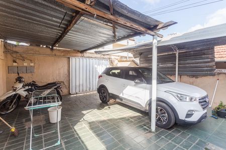 Casa à venda com 300m², 1 quarto e 3 vagasGaragem