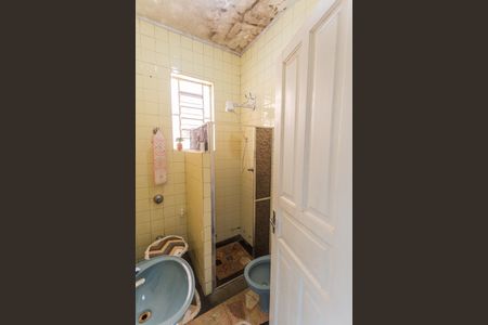 Casa à venda com 300m², 1 quarto e 3 vagasBanheiro Social