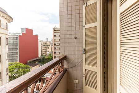 Apartamento à venda com 60m², 1 quarto e sem vagaVaranda do Quarto