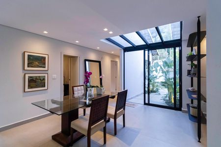 Sala de casa à venda com 6 quartos, 1000m² em Bandeirantes (pampulha), Belo Horizonte