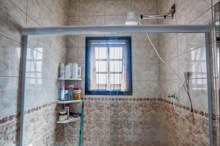 Casa à venda com 205m², 3 quartos e 3 vagas Casa à venda com 205m², 3 quartos e 3 vagasBanheiro da Suíte 3