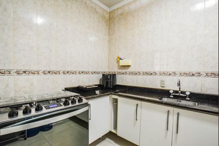 Casa à venda com 205m², 3 quartos e 3 vagas Casa à venda com 205m², 3 quartos e 3 vagasCozinha