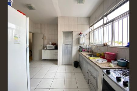 Apartamento à venda com 93m², 3 quartos e 1 vaga Apartamento à venda com 93m², 3 quartos e 1 vagaCozinha