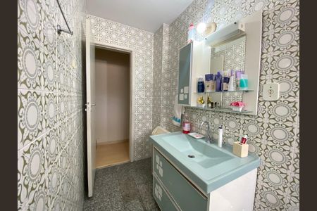 Apartamento à venda com 93m², 3 quartos e 1 vaga Apartamento à venda com 93m², 3 quartos e 1 vagaBanheiro