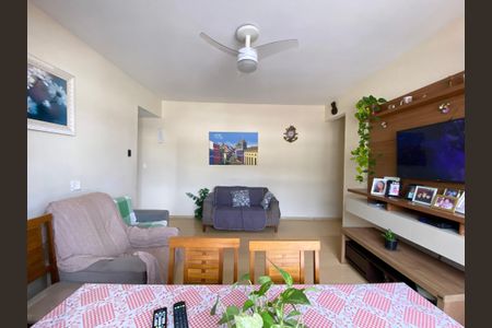 Apartamento à venda com 93m², 3 quartos e 1 vaga Apartamento à venda com 93m², 3 quartos e 1 vagaSala