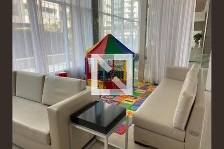 Apartamento à venda com 72m², 2 quartos e 1 vaga Apartamento à venda com 72m², 2 quartos e 1 vagaÁrea comum - Brinquedoteca