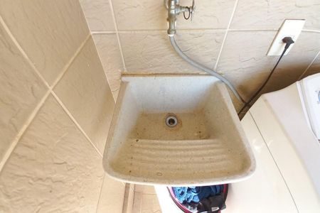 Apartamento à venda com 65m², 2 quartos e 1 vagaÁrea de Serviço