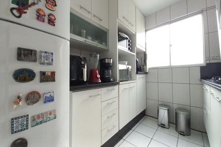 Apartamento à venda com 65m², 2 quartos e 1 vagaCozinha