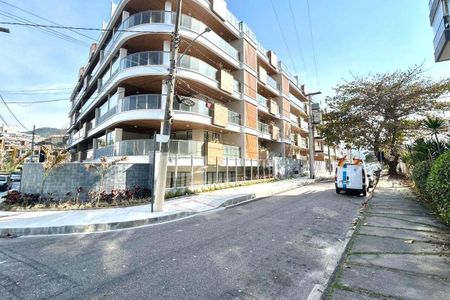 Apartamento à venda com 80m², 2 quartos e 1 vaga