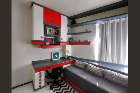 Apartamento à venda com 130m², 4 quartos e 1 vaga