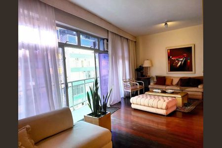 Apartamento à venda com 4 quartos, 130m² em Copacabana, Rio de Janeiro