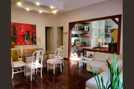 Apartamento à venda com 130m², 4 quartos e 1 vaga