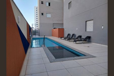 Apartamento à venda com 48m², 2 quartos e 1 vaga Apartamento à venda com 48m², 2 quartos e 1 vagaÁrea comum - Piscina