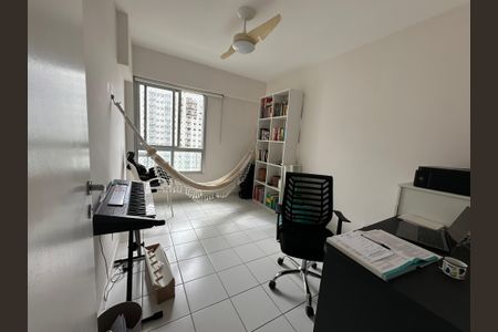Apartamento à venda com 70m², 2 quartos e 1 vaga