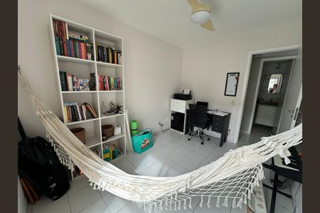 Apartamento à venda com 70m², 2 quartos e 1 vaga