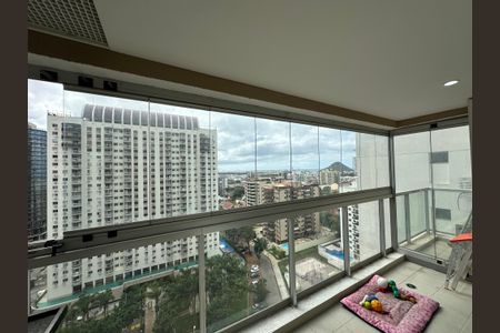 Apartamento à venda com 70m², 2 quartos e 1 vaga