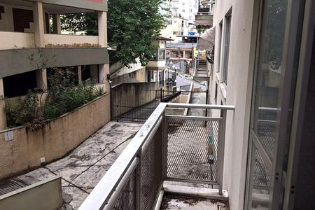 Apartamento à venda com 58m², 2 quartos e 1 vaga