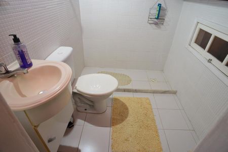 Casa à venda com 350m², 4 quartos e 2 vagasBanheiro Social 2
