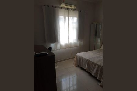 Casa à venda com 2 quartos, 66m² em Penha, Rio de Janeiro