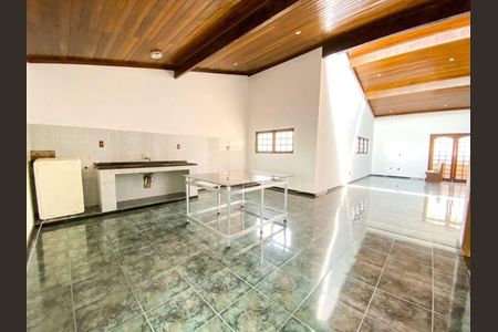 Casa à venda com 3 quartos, 238m² em Água Santa, Rio de Janeiro
