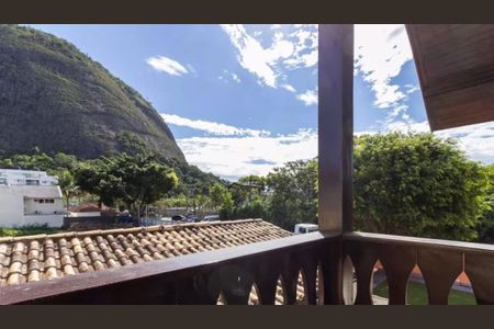 Casa à venda com 3 quartos, 179m² em Recreio dos Bandeirantes, Rio de Janeiro