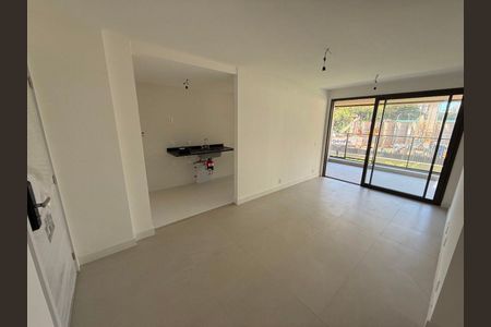 Apartamento à venda com 2 quartos, 77m² em Barra da Tijuca, Rio de Janeiro