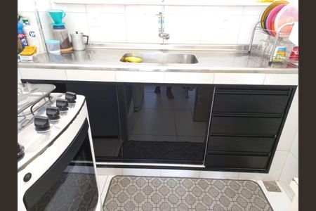 Apartamento à venda com 2 quartos, 60m² em Olaria, Rio de Janeiro