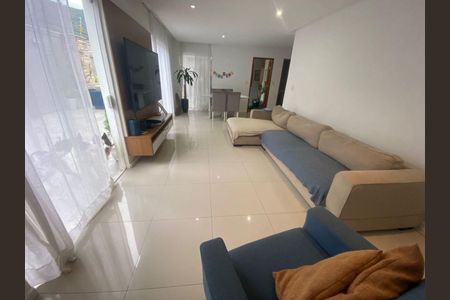 Casa à venda com 4 quartos, 280m² em Vargem Pequena, Rio de Janeiro
