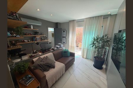 Casa à venda com 4 quartos, 550m² em Barra da Tijuca, Rio de Janeiro