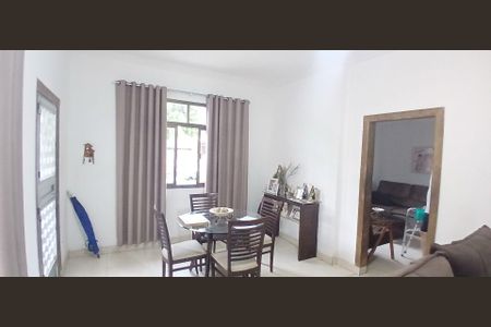 Casa à venda com 3 quartos, 128m² em Olaria, Rio de Janeiro
